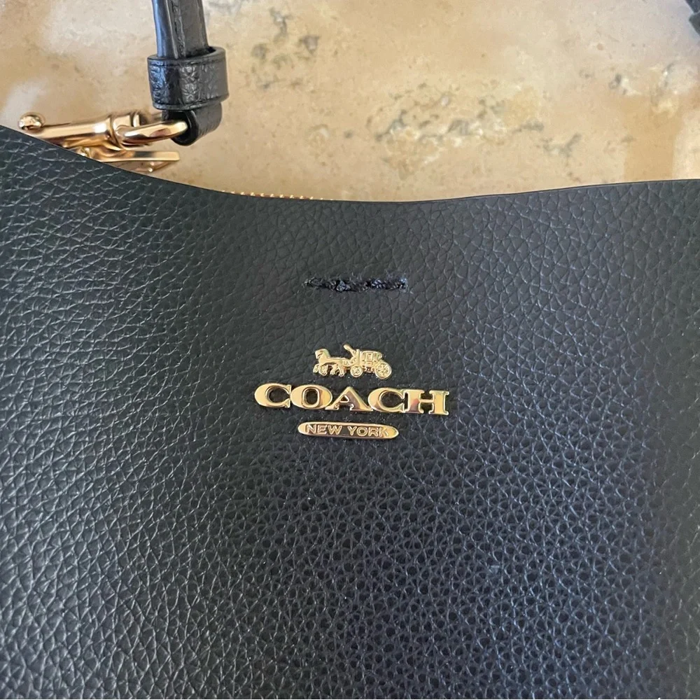 Coach Black Pebbled Leather Shoulder Bag - Picture 2 of 7